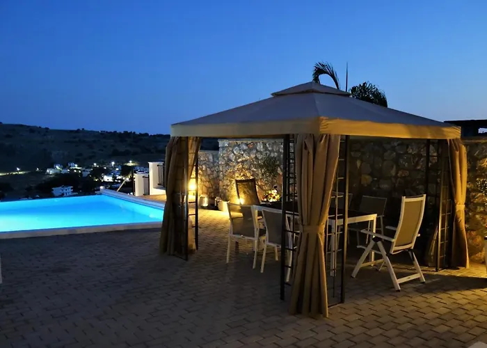 Villa Vitabel Sea View In *