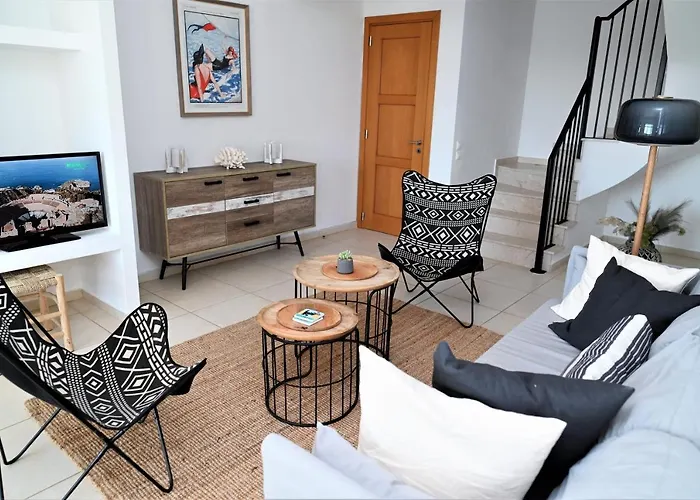 빌라 Vitabel Sea View In *