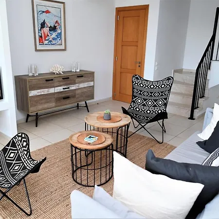 Вилла Vitabel Sea View In *
